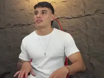 Chaturbate Watch Live Sex Cams of joseph__boy