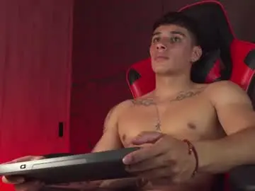 Chaturbate Watch Live Sex Cams of joseph__boy