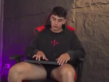 Chaturbate Nude Webcam of joseph__boy