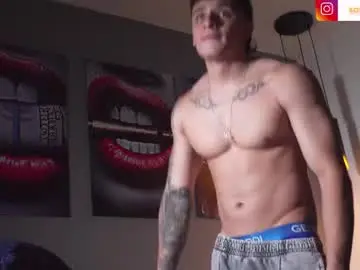 Chaturbate Adult Video Chat of joseph__boy