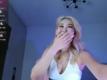 Chaturbate Live Sex Cam of jungso_ming