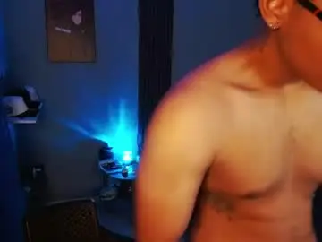 Chaturbate Sex Chat of mr_yisuz