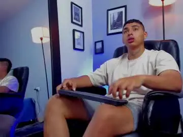 Chaturbate Best Webcam of ronnie_canford