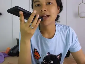 Chaturbate Live Sex Cam of sexychanell_18