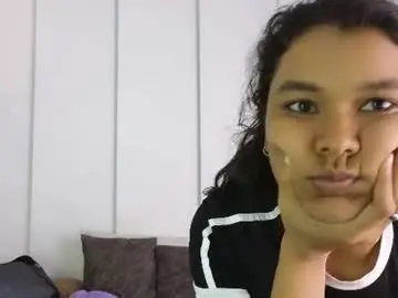 Chaturbate Free Porn Cam of sexychanell_18