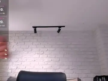 Chaturbate Free Porn Cam of bellathompsonx_