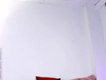 Chaturbate Adult Webcam of julieth1_