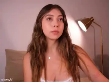 Chaturbate Live Sex Cam of annie_evans24