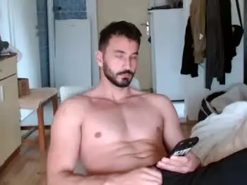 Chaturbate Live Sex of hornyasfuckk33