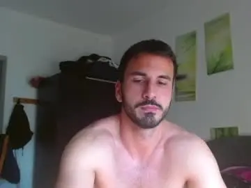 Chaturbate Sex Chat of hornyasfuckk33