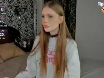 Chaturbate Adult Video Chat of runeblossom