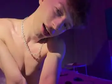 Chaturbate Nude Webcam of andytwinkkk