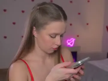 Chaturbate Nude Webcam of ella_twinkle