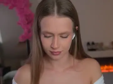 Chaturbate Sex Cam of ella_twinkle