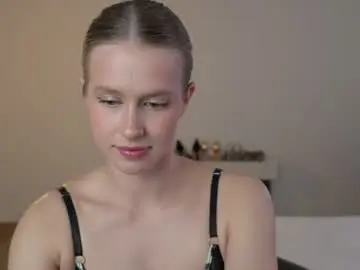 Chaturbate Nude Webcam of ella_twinkle