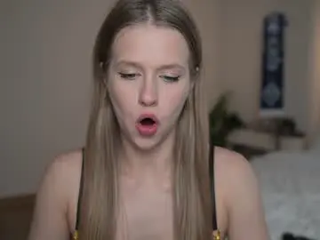 Chaturbate Live Porn of ella_twinkle