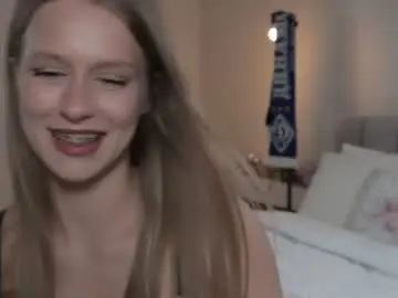 Chaturbate Free Porn Cam of ella_twinkle