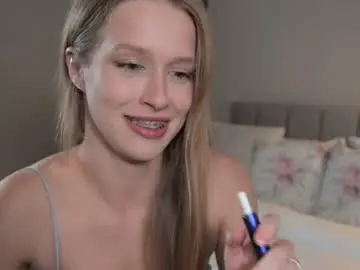 Chaturbate Sex Cam of ella_twinkle