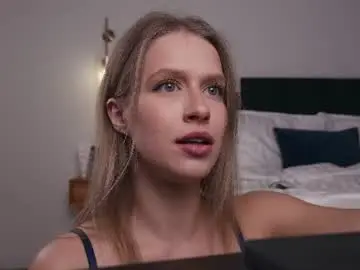 Chaturbate Live Porn of ella_twinkle