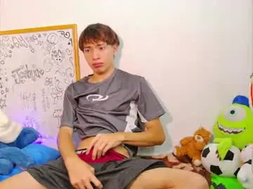 Chaturbate Free Live Porn of ely_king