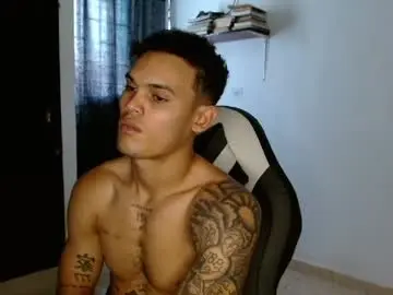 Chaturbate Adult Video Chat of master_black777