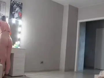 Chaturbate Live Sex Cam of caramelangels