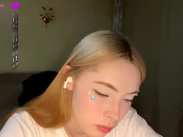 Chaturbate Live Sex Cam of dejanortz