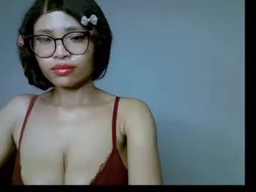 Chaturbate Free Live Porn of ebony_badgurl