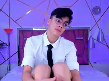 Chaturbate Free Live Porn of gerony_