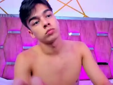 Chaturbate Free Live Porn of gerony_
