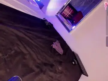 Chaturbate Sex Cam of _vennuss_