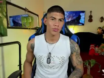 Chaturbate Live Sex of damian_latinxxx