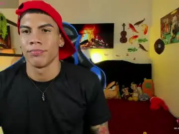 Chaturbate Free Porn Cam of damian_latinxxx