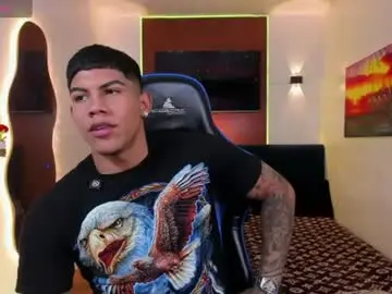 Chaturbate Best live sex cam show of damian_latinxxx
