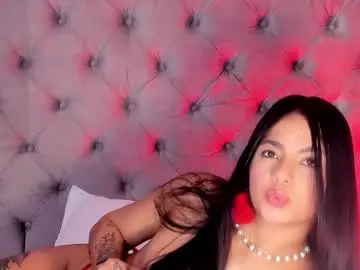 Chaturbate Live Sex Cam of isislarah