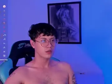 Chaturbate Adult Video Chat of leaneseb