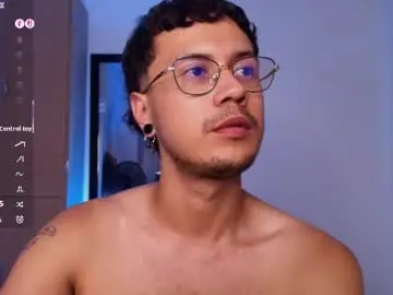Chaturbate Watch Live Sex Cams of leaneseb
