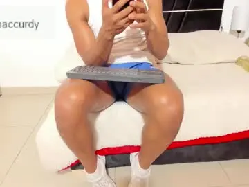 Chaturbate Best live sex cam show of taylormaccurdy_