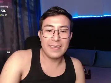 Chaturbate Adult Webcam of andrewmhilton_