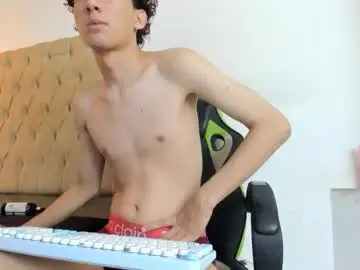 Chaturbate Live Sex Cam of darkknightx01