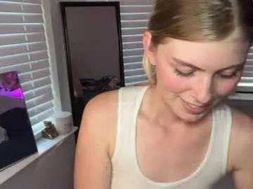 Chaturbate Sex Chat of elliee81