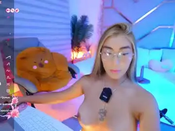 Chaturbate Sex Cam of luci_tender