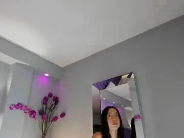 Chaturbate Live Porn of miacamille