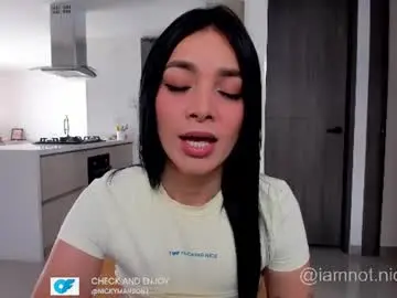 Chaturbate Live Porn of nicolemanson