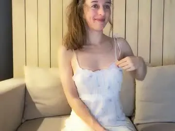 Chaturbate Adult Webcam of shy_schoolgirl_