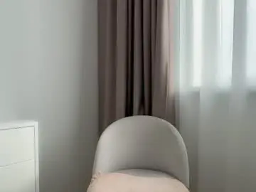 Chaturbate Free Live Porn of shy_schoolgirl_