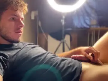 Chaturbate Sex Cam of christophertan