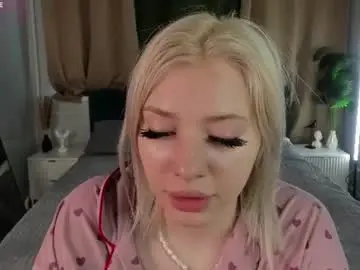 Chaturbate Free Live Porn of elvira_ross
