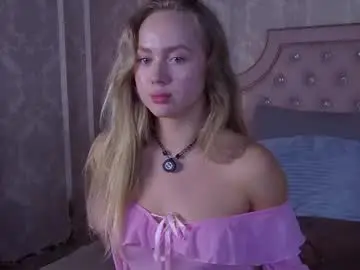 Chaturbate Watch Live Sex Cams of emisterling