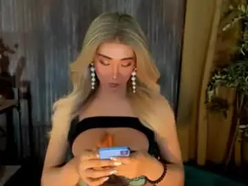 Chaturbate Sex Cam of hotasianjane